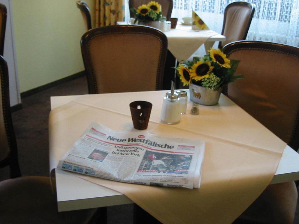Center Hotel Gütersloh Zewnętrze zdjęcie
